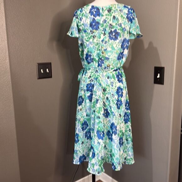 George Floral Wrap Dress - Blue and Green - Picture 7 of 10